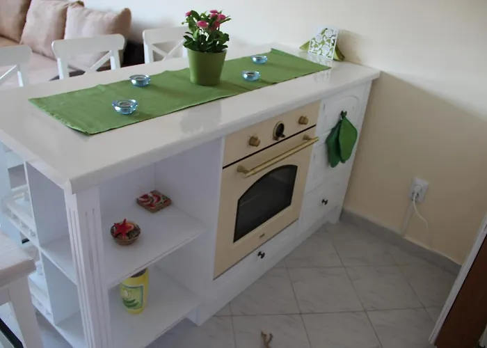 Апартаменты Karchevi *