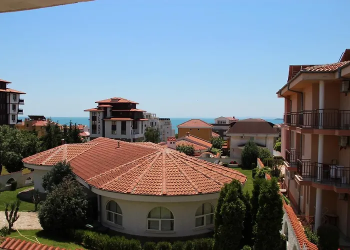 Апартаменты Karchevi *